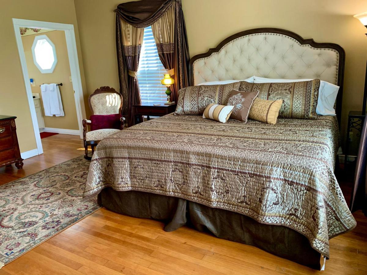 Hill House Bed And Breakfast Loretto ภายนอก รูปภาพ