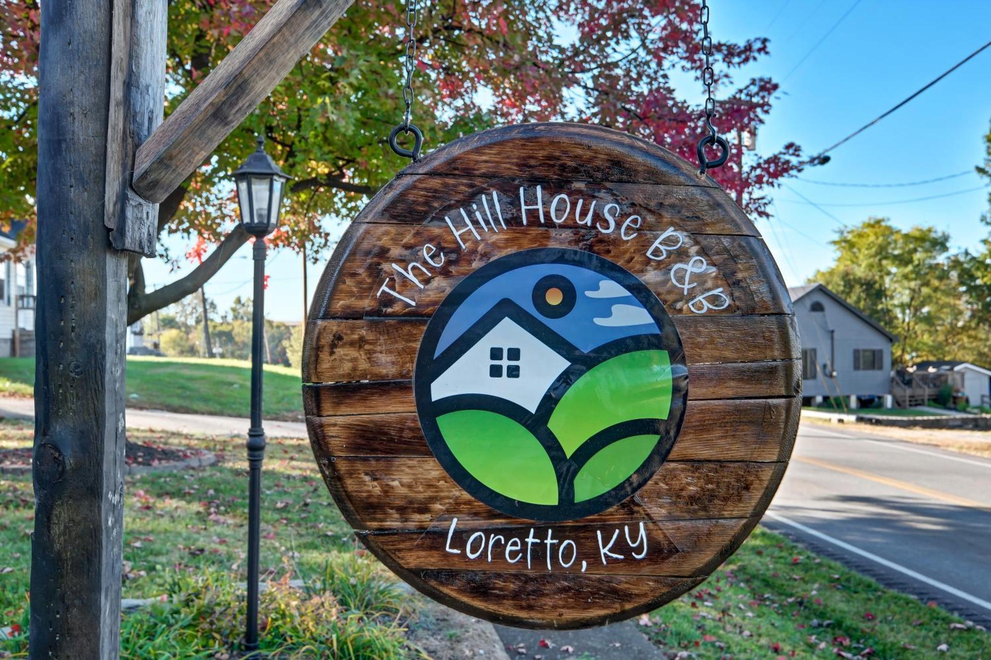 Hill House Bed And Breakfast Loretto ภายนอก รูปภาพ