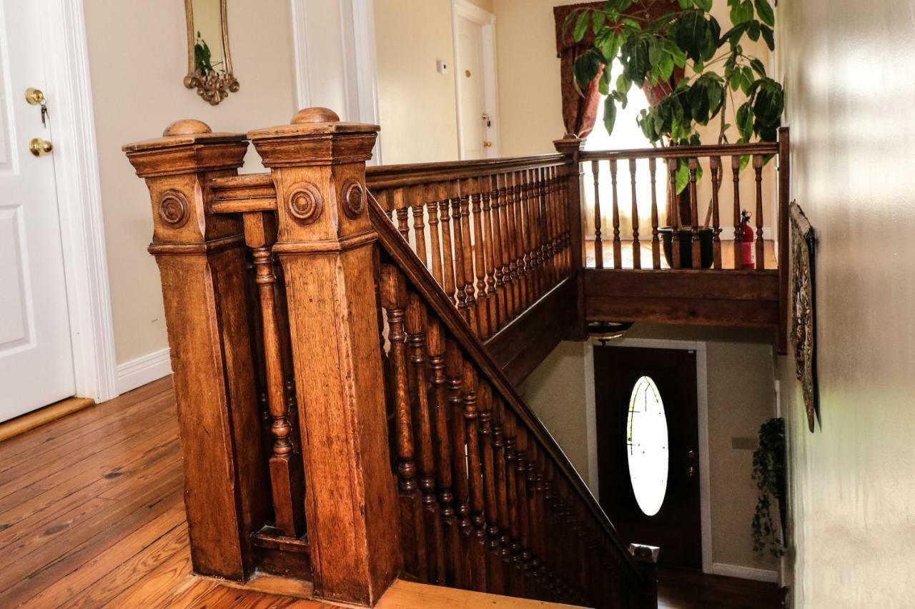 Hill House Bed And Breakfast Loretto ภายนอก รูปภาพ