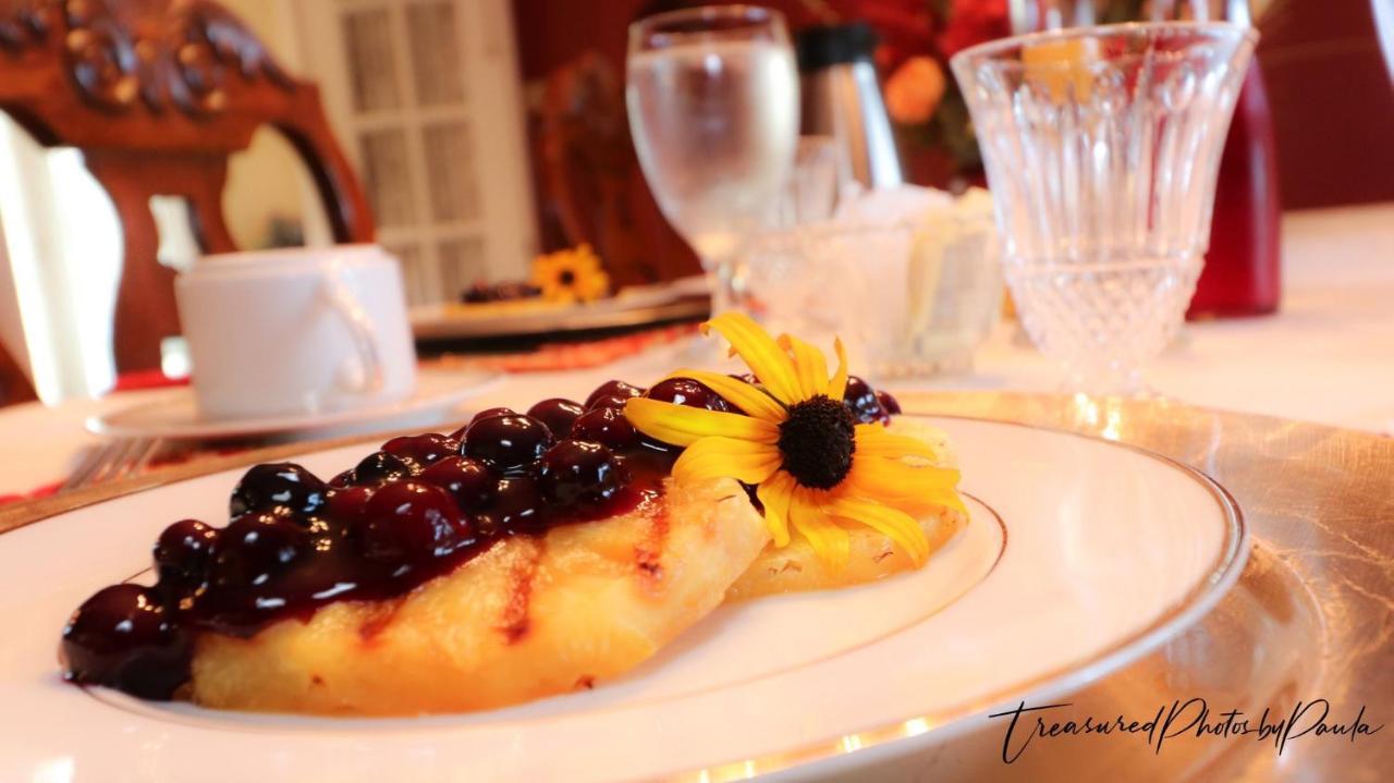 Hill House Bed And Breakfast Loretto ภายนอก รูปภาพ